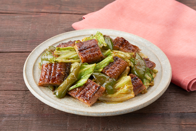 山椒効いたうなぎの回鍋肉風